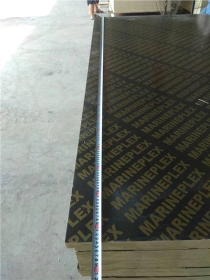 Placaj marin de 18 mm pentru constructii