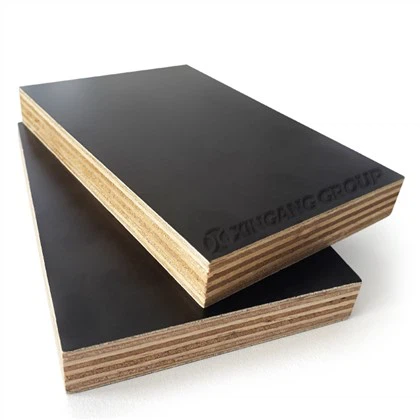 Placaj acoperit cu miez de plop